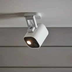 Aqara Camera Hub G5 Pro (PoE) – Övervakningskamera med inbyggd smart hem-hubb Vit