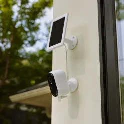 Arlo Essential 2 Solpanel
