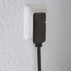 Brennenstuhl Förlängningskabel med platt stickpropp svart 5 m