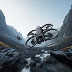 DJI Avata 2 Fly Smart Combo – FPV-drönare med 4K HDR