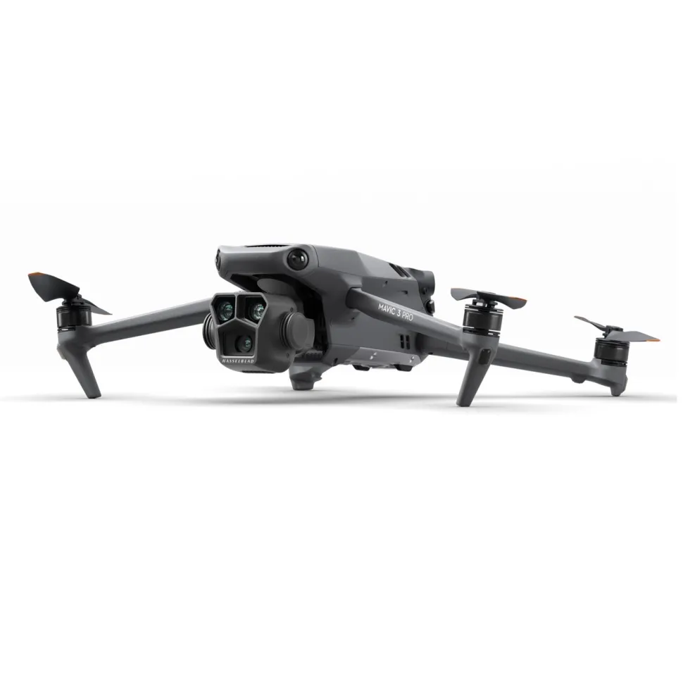 DJI Mavic 3 Pro RC Fly More Combo