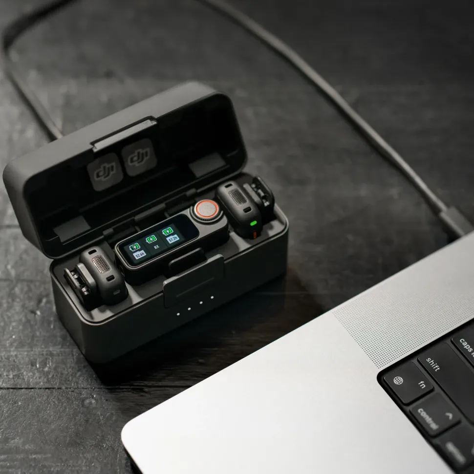 DJI Mic 3 trådlöst mikrofonkit 2 TX + 1 RX + laddningsfodral