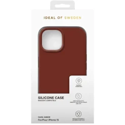 IDEAL OF SWEDEN Silikonskal för iPhone 15 Dark Amber