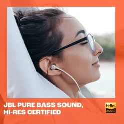 JBL Tune 305C USB-C-hörlurar med sladd Svart