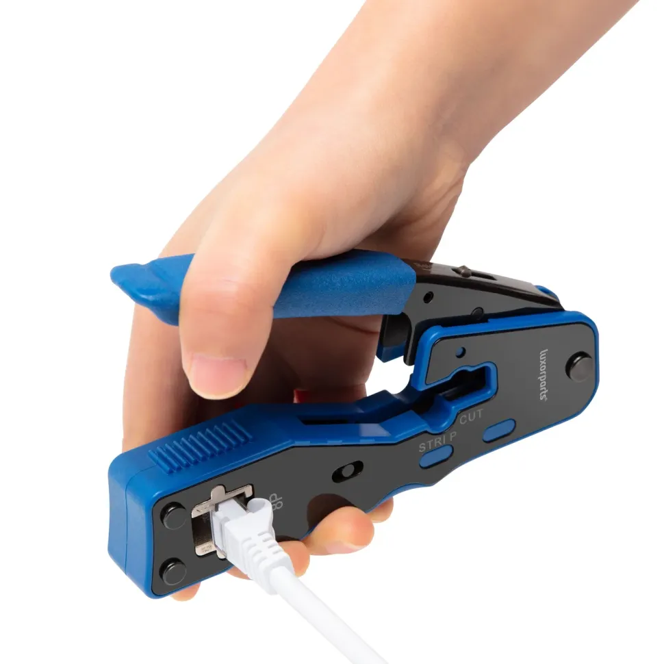 Luxorparts Crimptång med klipp- och skalfunktion för RJ45-kontakter