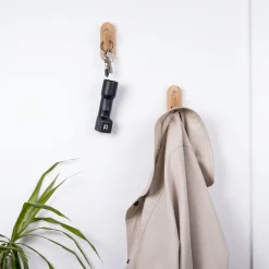 Plegium Smart försvarsspray med Bluetooth Svart