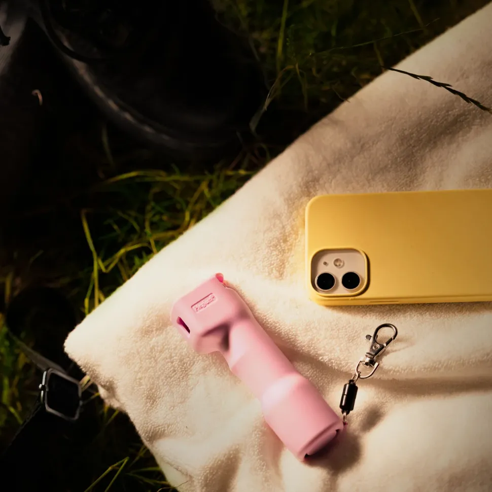 Plegium Smart försvarsspray med Bluetooth Rosa