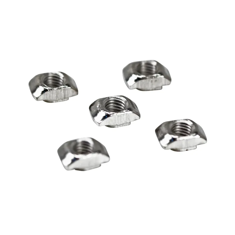 Ratrig Räfflade T-muttrar M5 25-pack