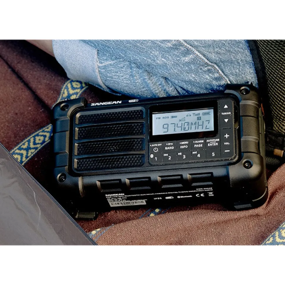 Sangean MMR-99 DAB+ Vevradio med solcell
