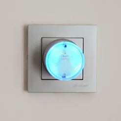Shelly Wave Plug S LR – smart Z-Wave-plugg med energimätning Svart
