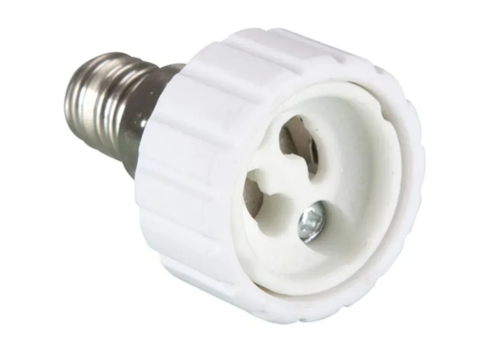 Sockeladapter från E14 till GU10