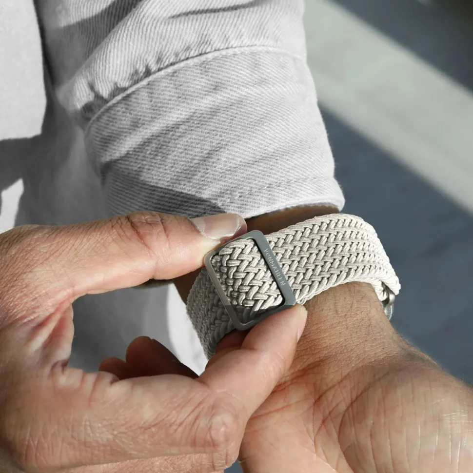 Vonmählen Woven Loop flätat armband till Apple Watch 44/45/46/49 mm Cream