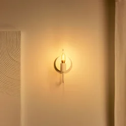 WiZ Clear Filament-kronljus C35 Smart LED-lampa E14 470 lm
