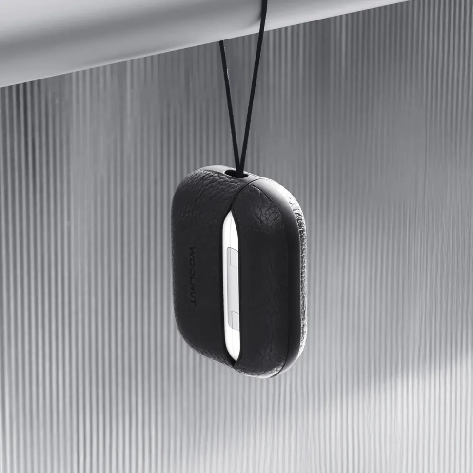 WOOLNUT Skal i läder till AirPods Pro 3-laddfodral Svart